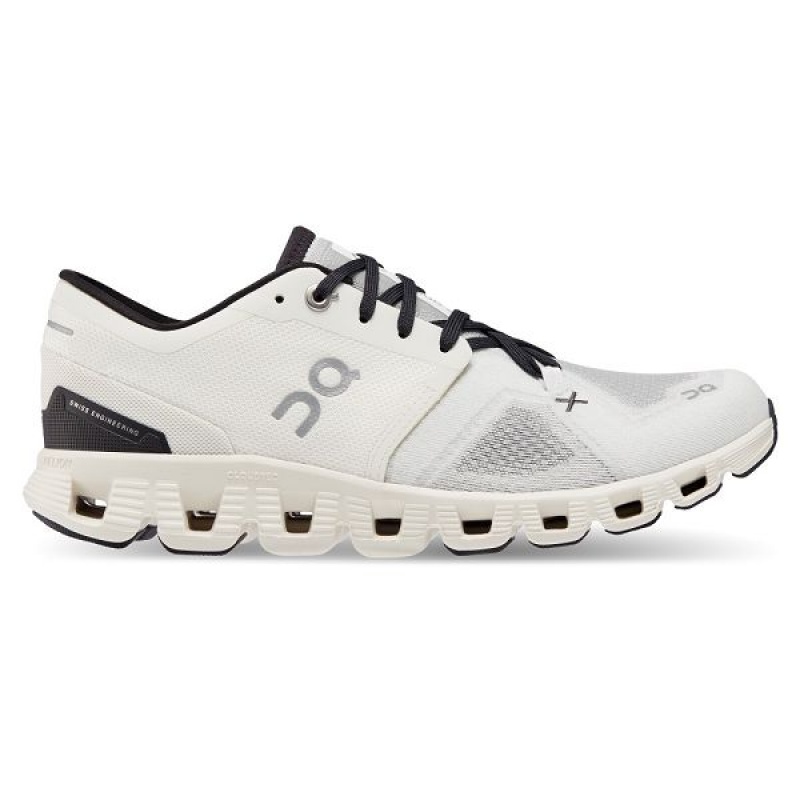 Women\'s On Running Cloud X 3 Road Running Shoes White / Black | 635847_MY