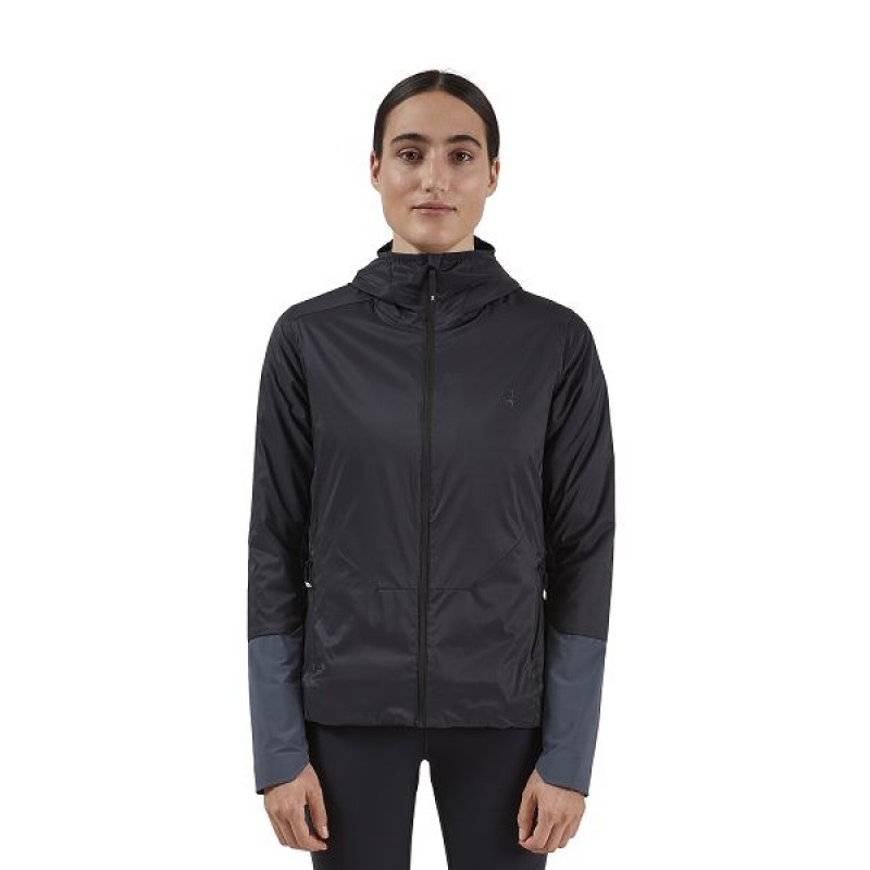 Women\'s On Running Insulator Jackets Black | 2149865_MY