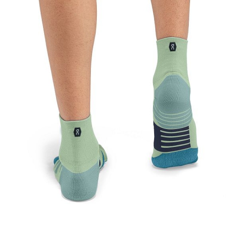 Women's On Running Performance Mid Socks Green | 7326951_MY