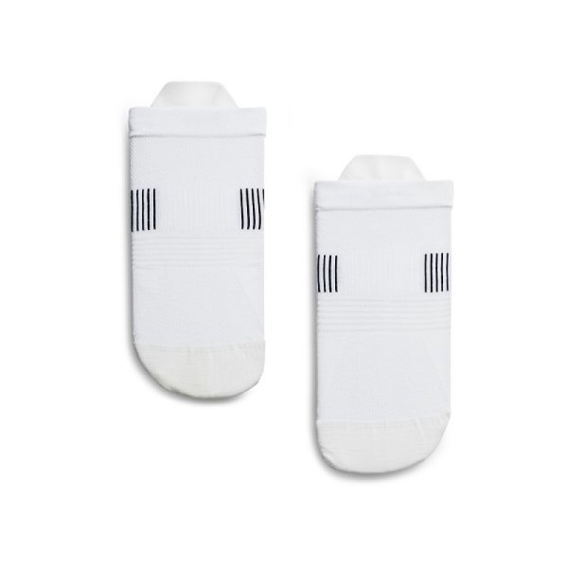 Women's On Running Ultralight Low Socks White / Black | 3742605_MY