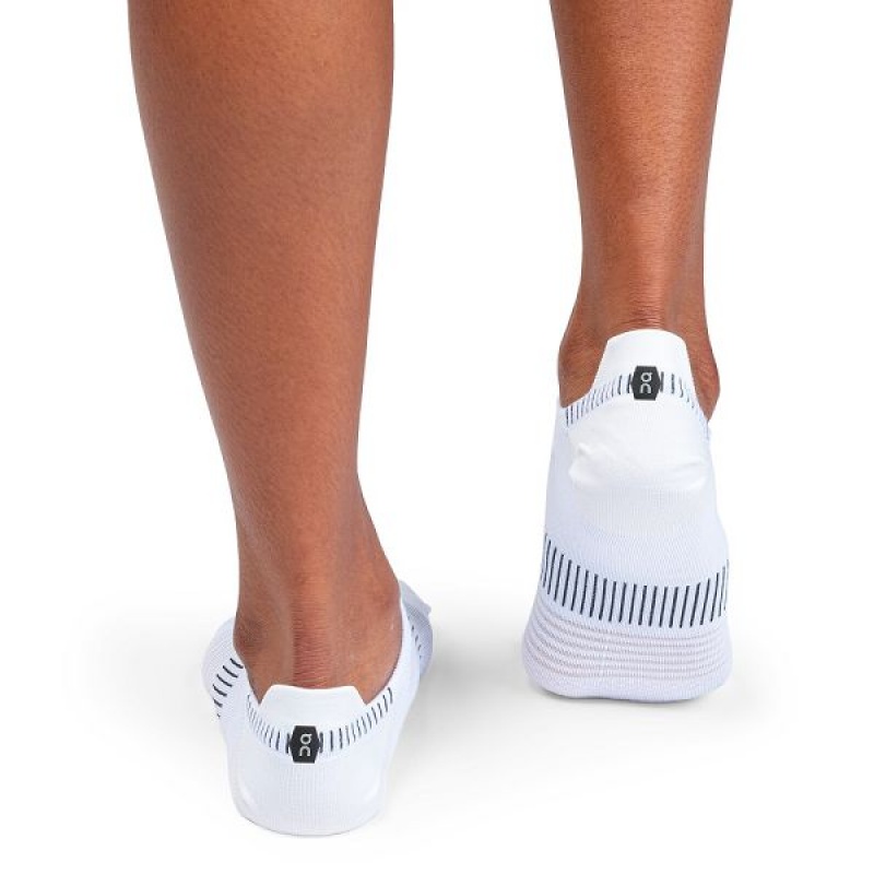 Women's On Running Ultralight Low Socks White / Black | 3742605_MY